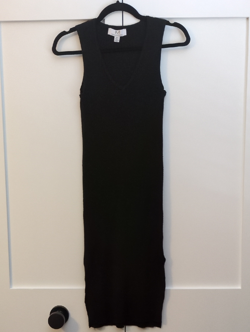 Magaschoni Black Ribbed Knit Midi Dress Size M Sleeveless V-Neck Side Slit